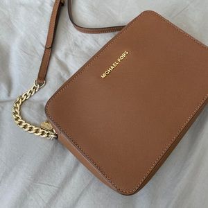 Michael Kors Jet Set Crossbody MK